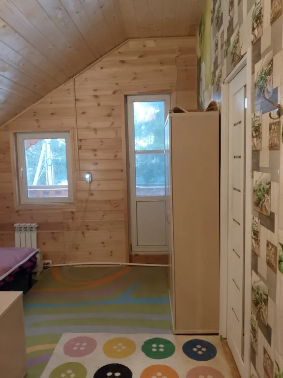 Уютный дом, тишина и лес