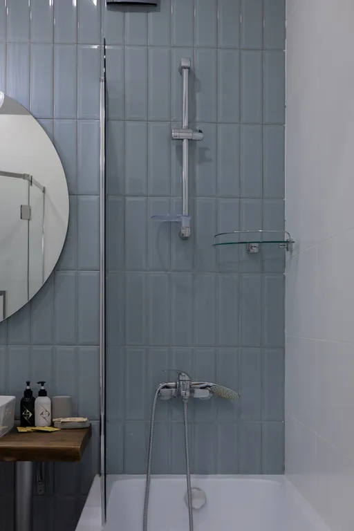 Двухкомнатные апартаменты с балконом рядом с морем