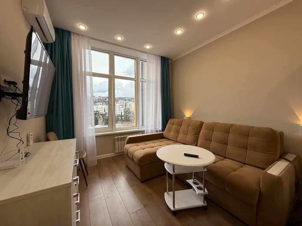 Квартира студия в центре Ялты