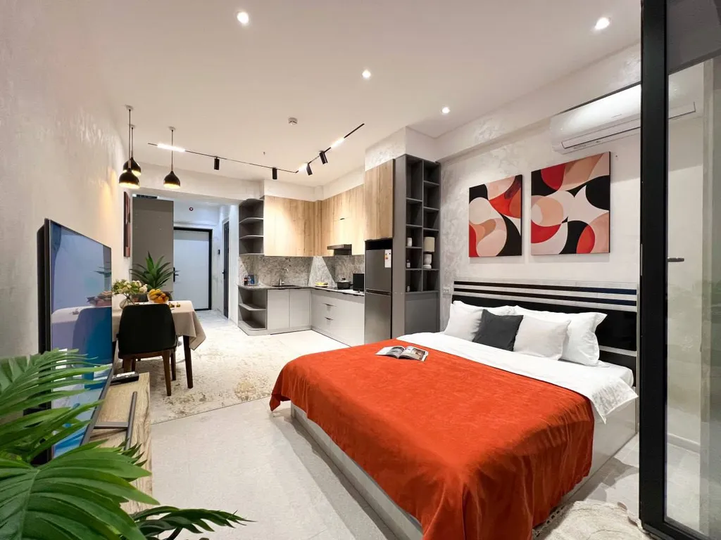 Уютная дизайнерская студия с панорамным видом на центр Ташкента