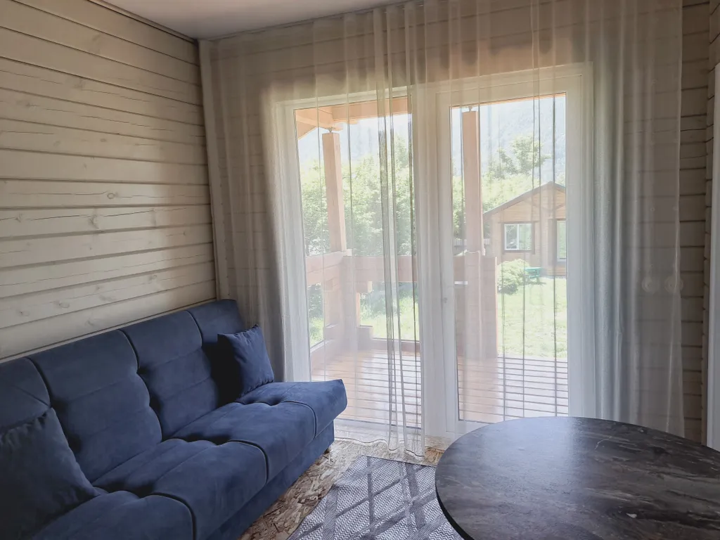 Коттедж Новый дом с видом на горы — Чемал