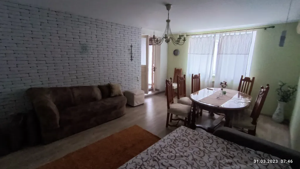 Дом с отдельным входом для большой семьи