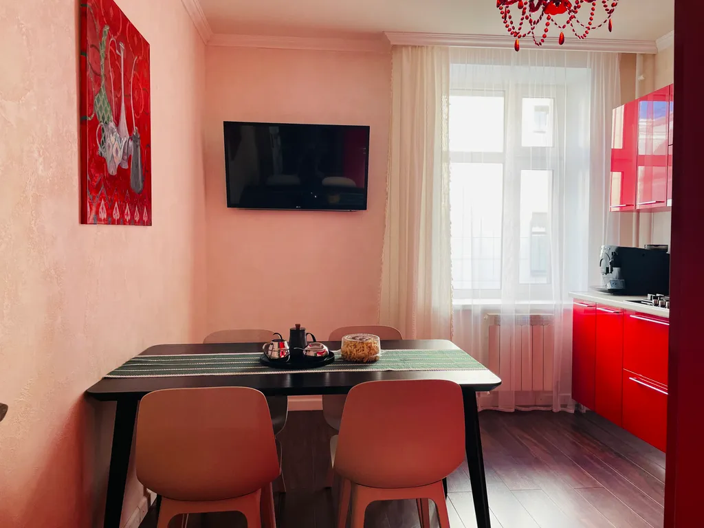 Современная классика в центре с комфортом апарт-отеля