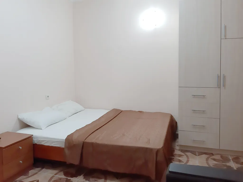 Квартира Квартира Студия на Тюльпанов — Сириус