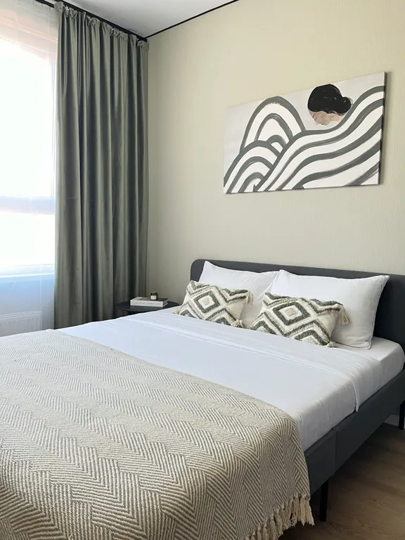 Апартамент с современным дизайном и изолированной спальней. 40м2