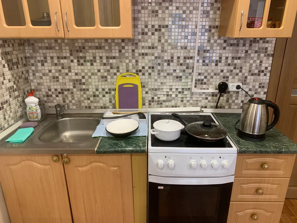 Студия с хорошим ремонтом в Зеленой Роще