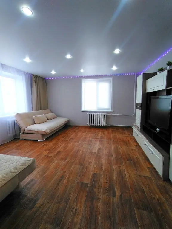 Уютная квартира в центре города возле Нижнекамских терм