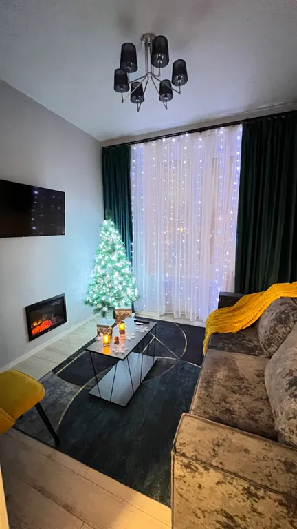 Квартира 4-комнатная Квартира — Москва