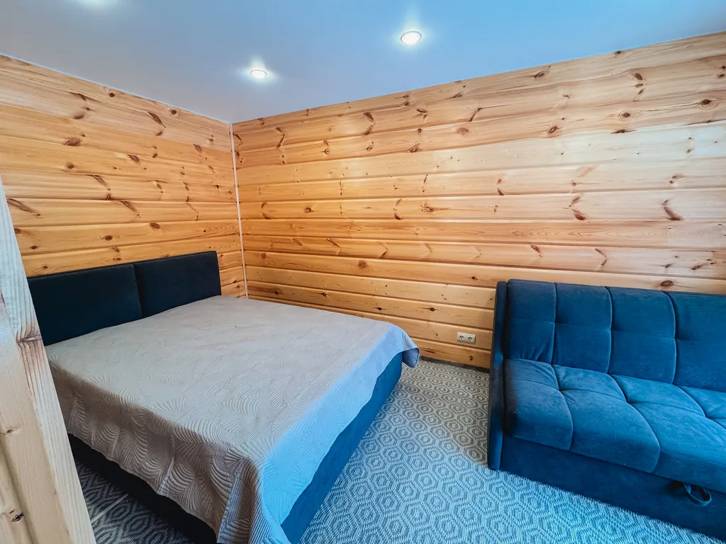 Новый уютный дом с камином