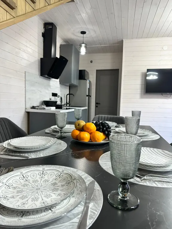 Коттедж 2 новый в самом сердце Домбая