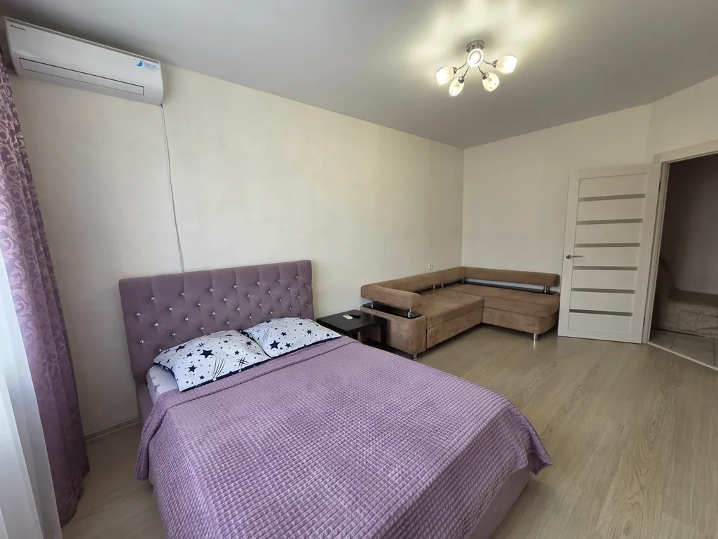 Апартаменты VVA / Владимирская церковь