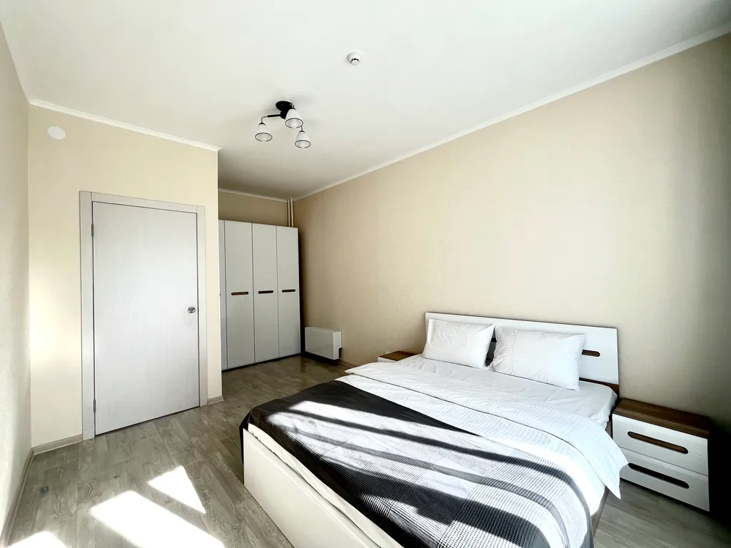 2-комн. апартаменты УНИК АПАРТ на Баварской рядом с Теннисным центром