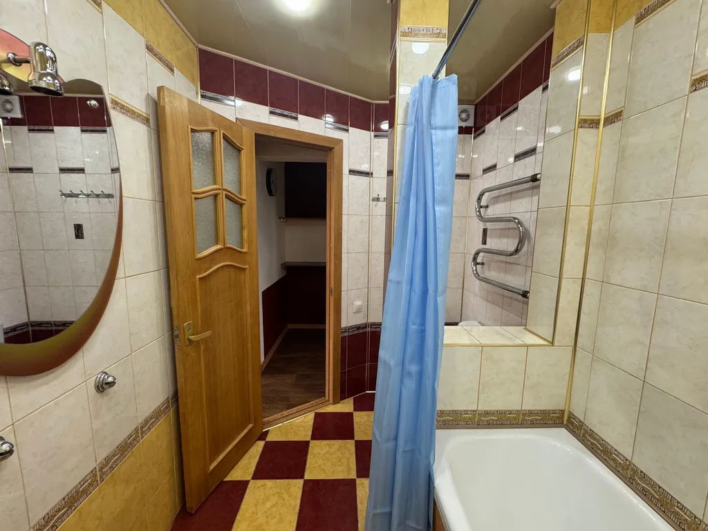 Уютная двухкомнатная квартира рядом с городским рынком