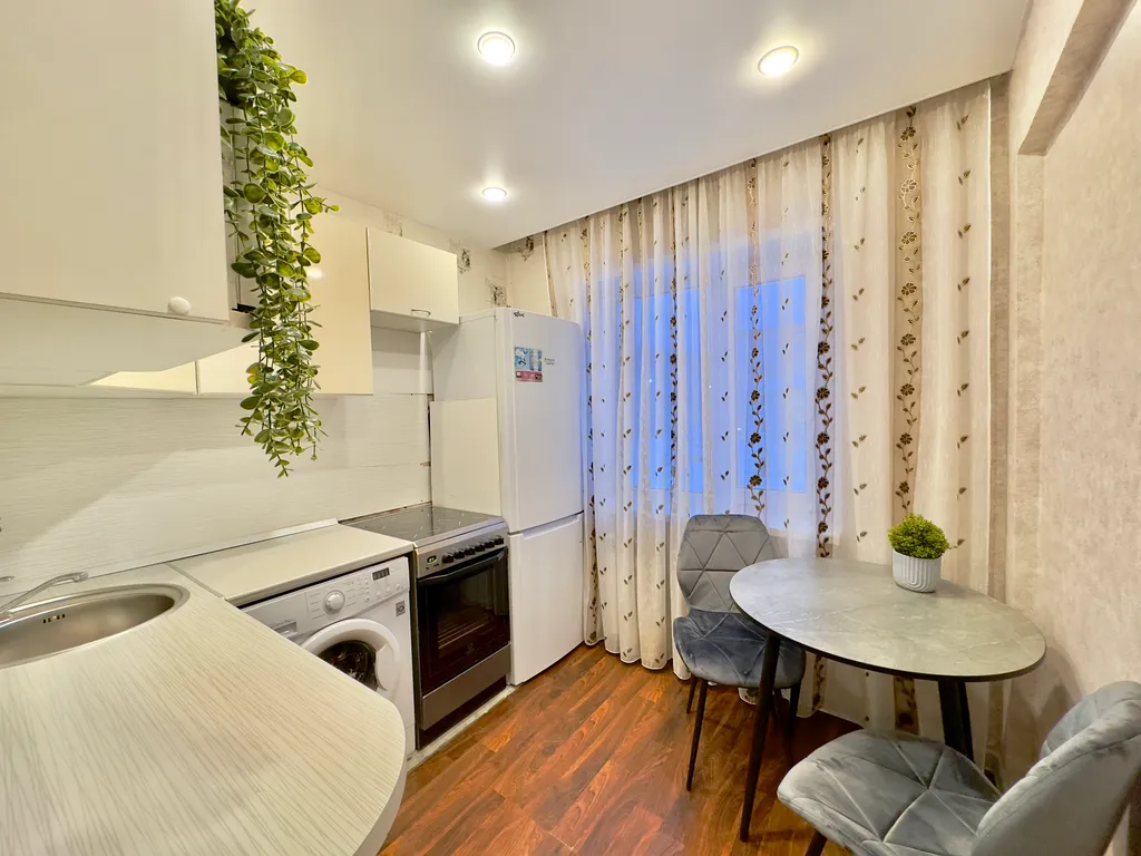 Просторная, теплая квартира в центре, рядом Воркутауголь