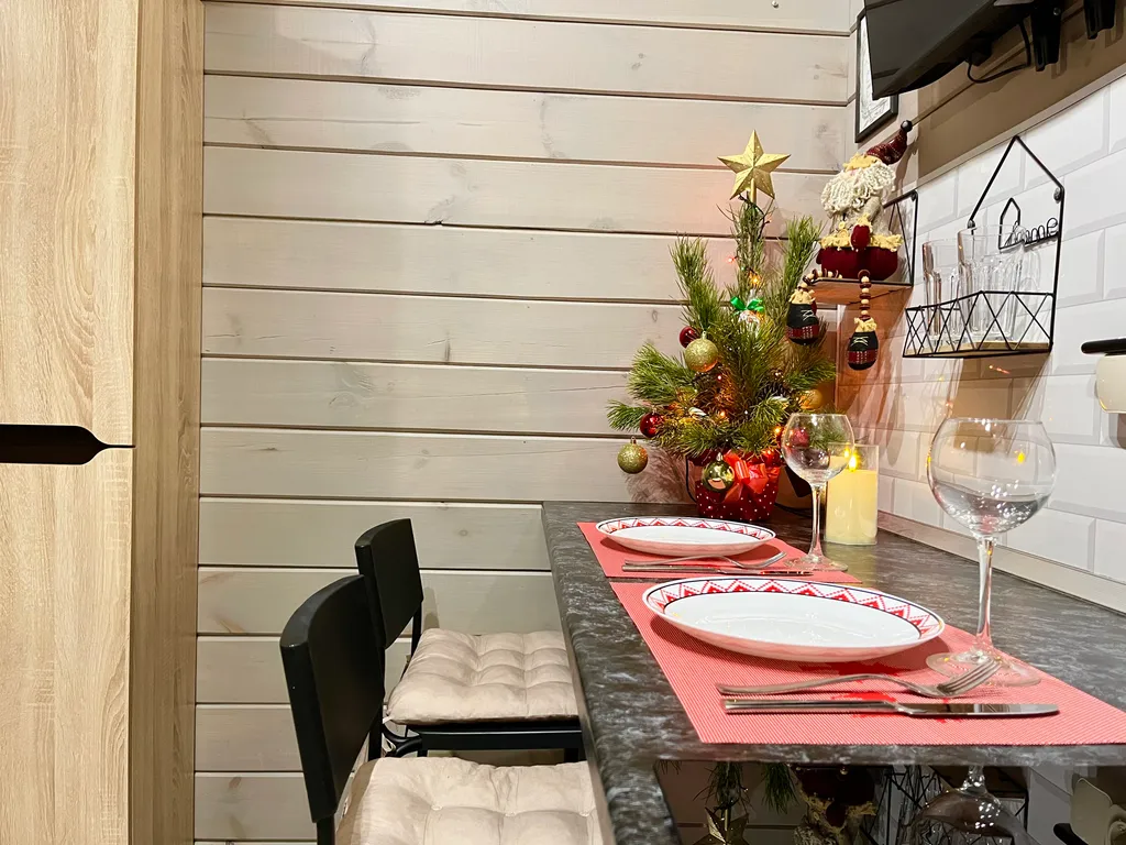 Коттедж Уютный домик на озере Волго на Селигере в сосновом бору — Турбаза Чайка