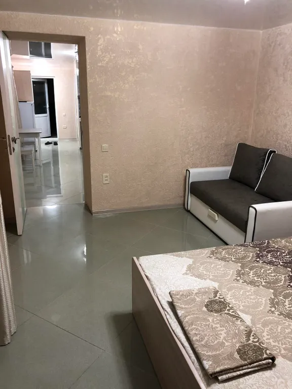 Апартаменты на Революции