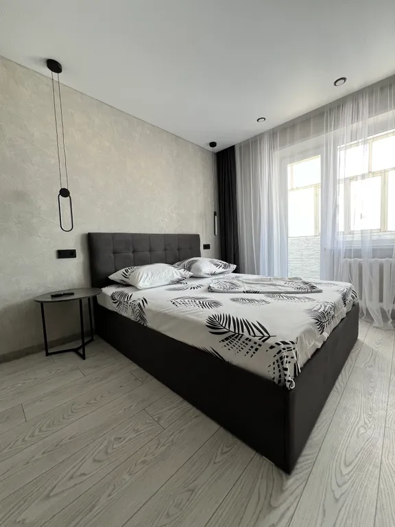 Светлая просторная теплая квартира с новым ремонтом