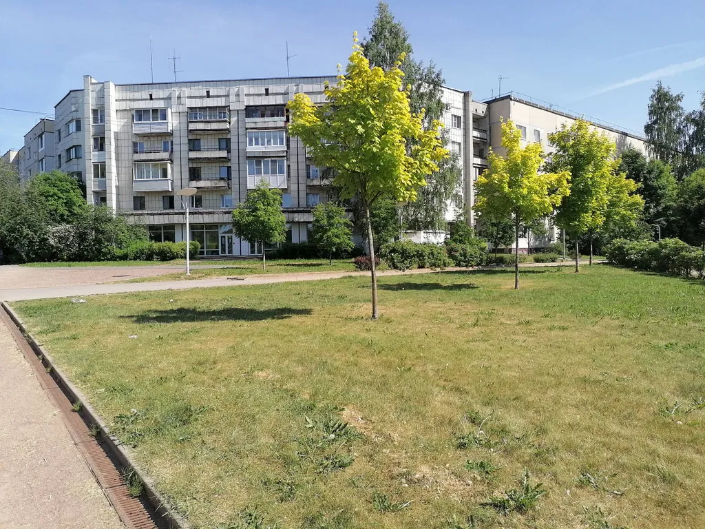 Квартира Квартира с видом на Тихвинский монастырь — Тихвин