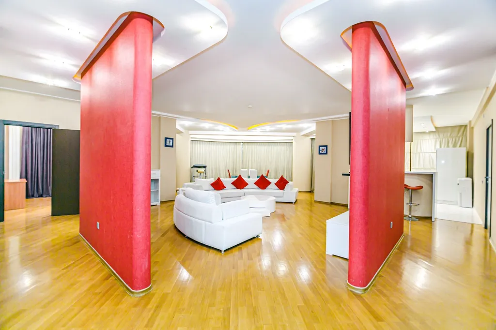 Lux family apartment