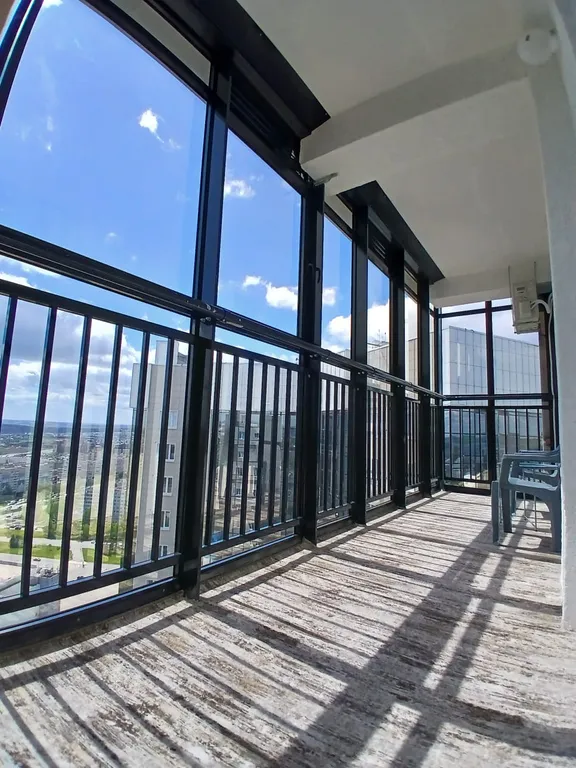 Светлая квартира в центре с шикарным видом