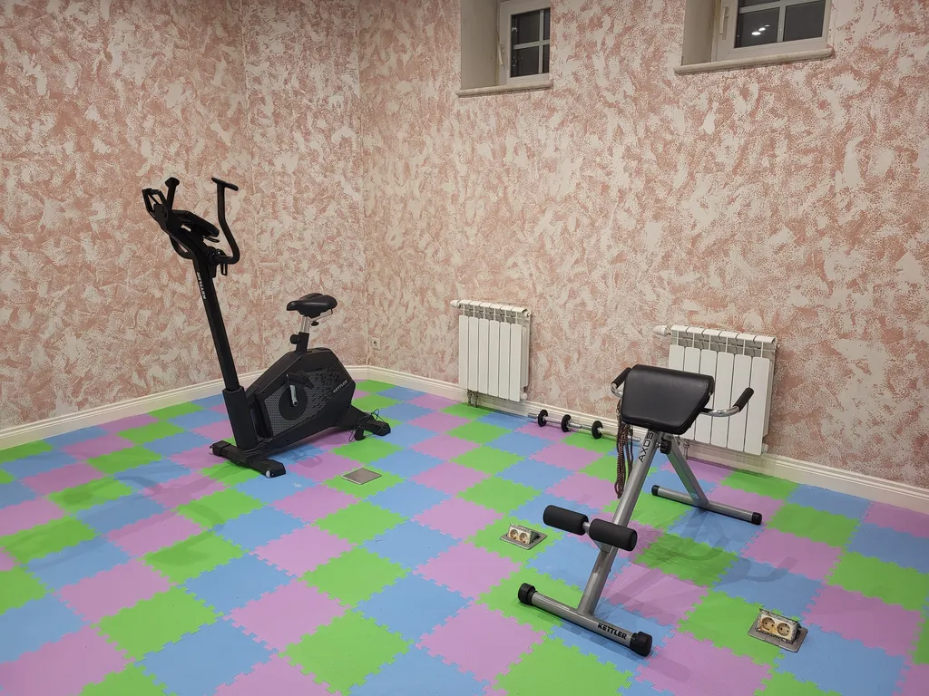 Дом с бассейном и сауной