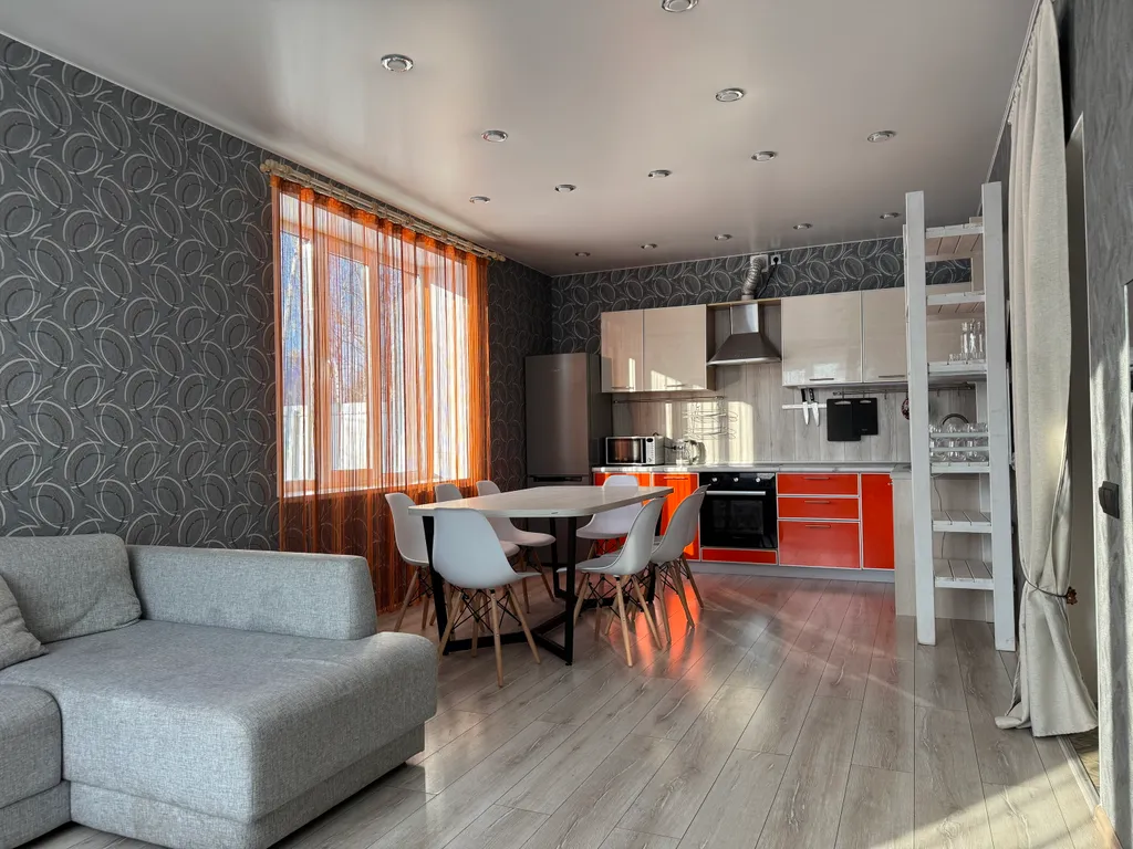 Дом с баней и чаном