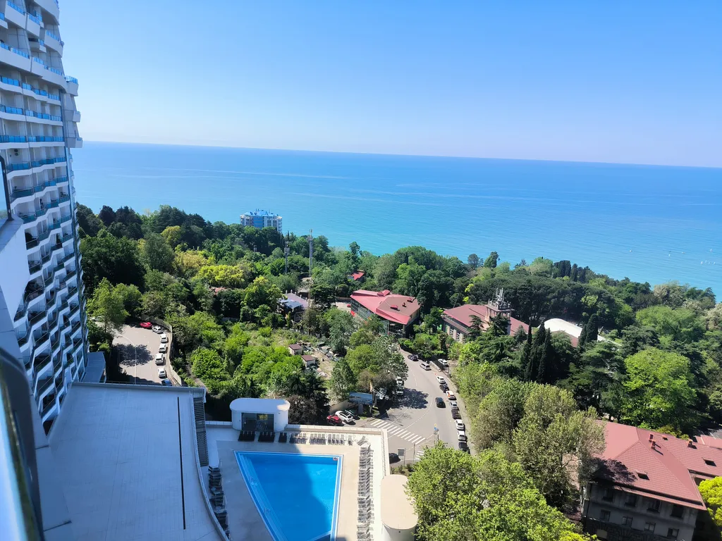 Апартамент с бассейном