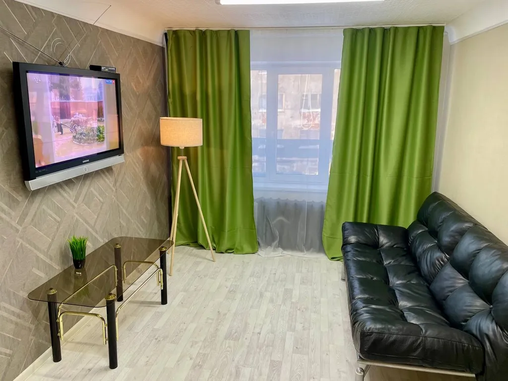 3-комнатная Квартира — аренда посуточно в Воркута