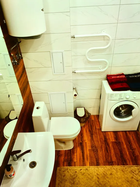 Уютная бирюзовая студия в Аквамарине