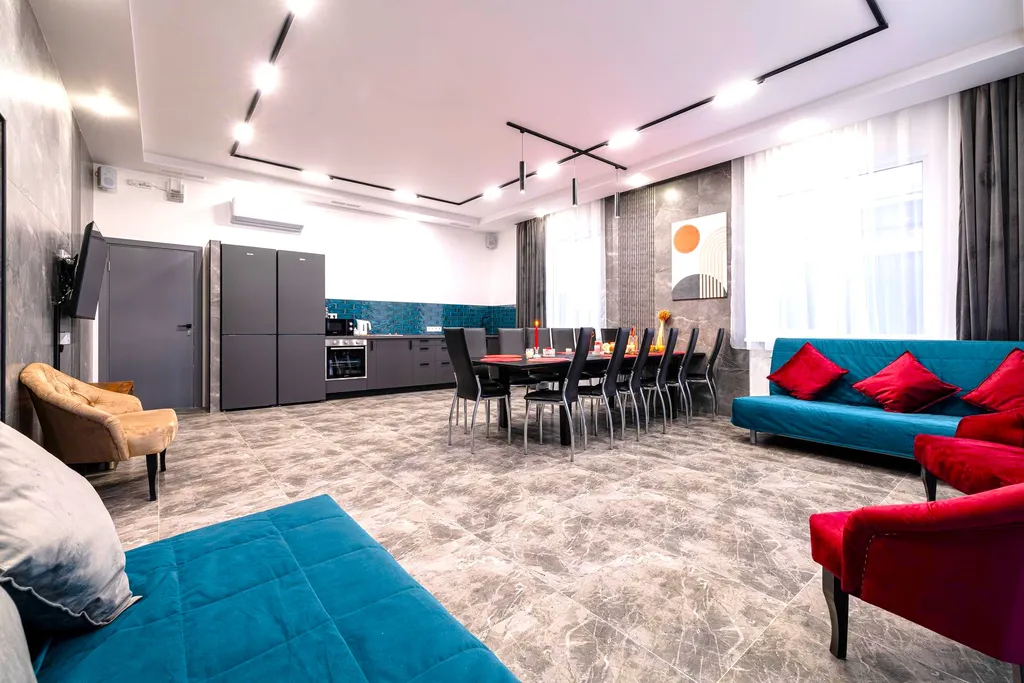 Частный дом с Бассейном