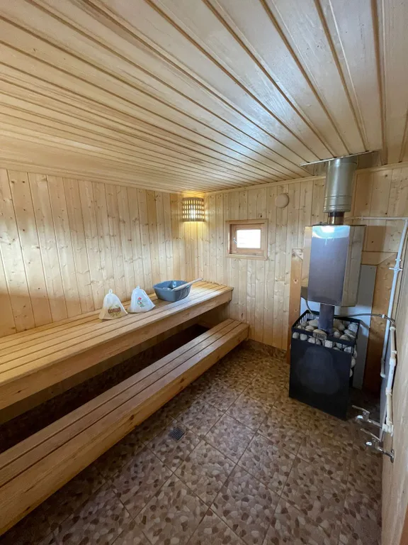 Уютный дом с видом на реку