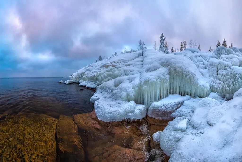 Дом с русской жаркой баней в Карелии