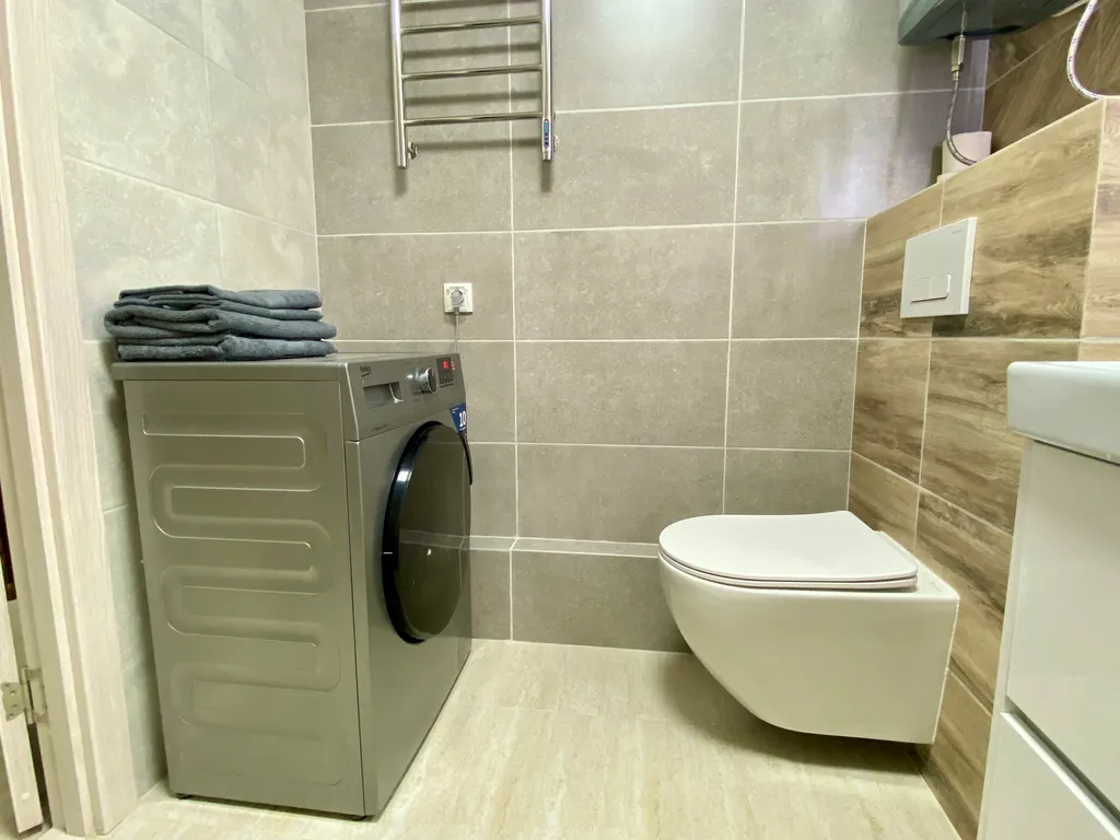 Евро-двухкомнатная с шикарным видом на реку Кама и город