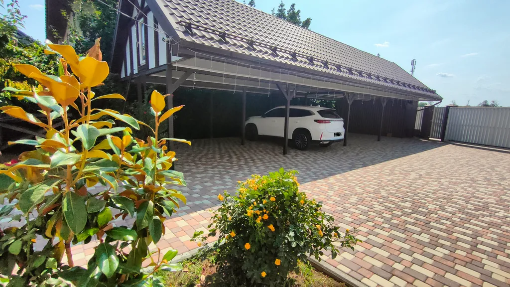 Квартира Квартира Апартамент "Прага" с паркингом и завтраком — Краснодар