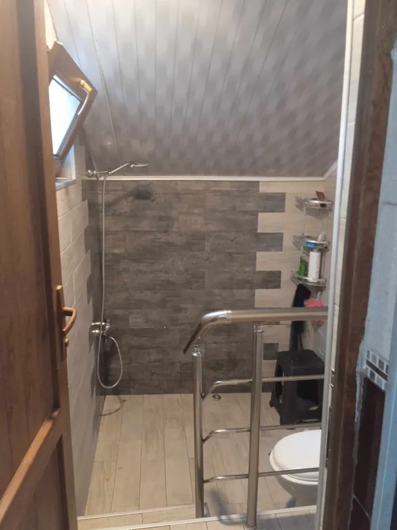 Квартира Комната в частном доме со своей куxней и санузлом — Батуми