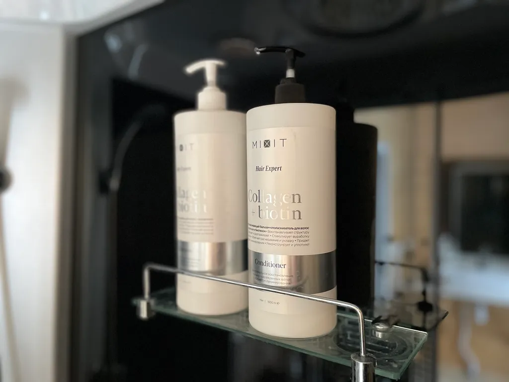 Двухэтажный дом с 3 спальнями и террасой