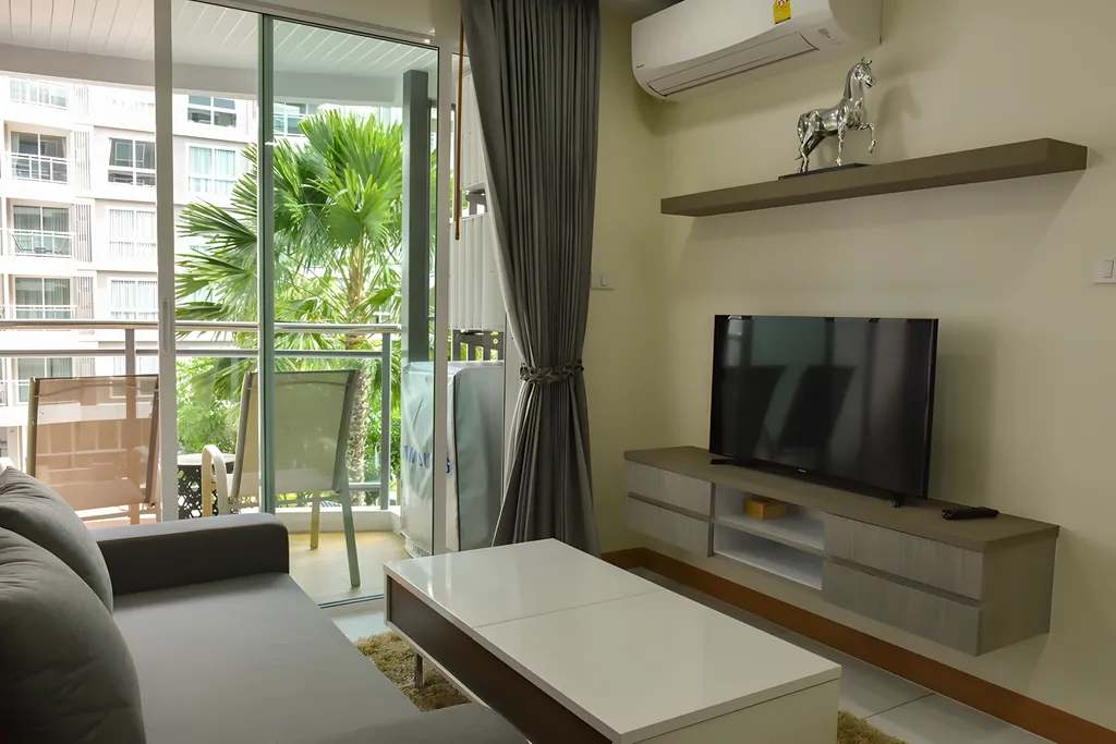 Уютная квартира для отпуска на первой линии с видом на бассейн