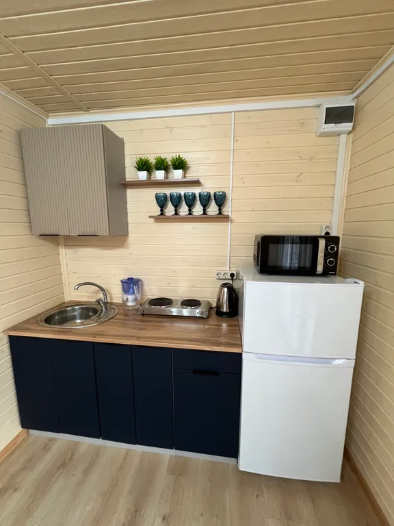 Коттедж Двухэтажный домик на Азовском море — Кучугуры