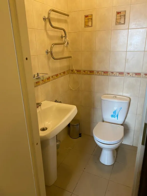 Коттедж с дизайнерской отделкой и камином