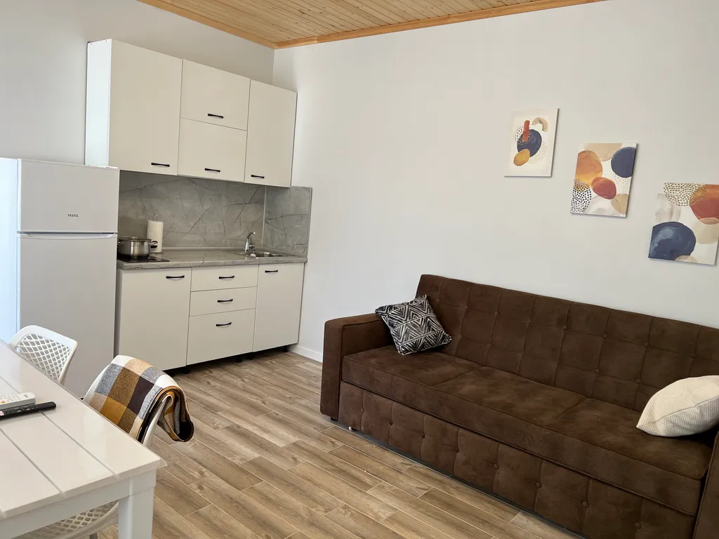 Домик у моря