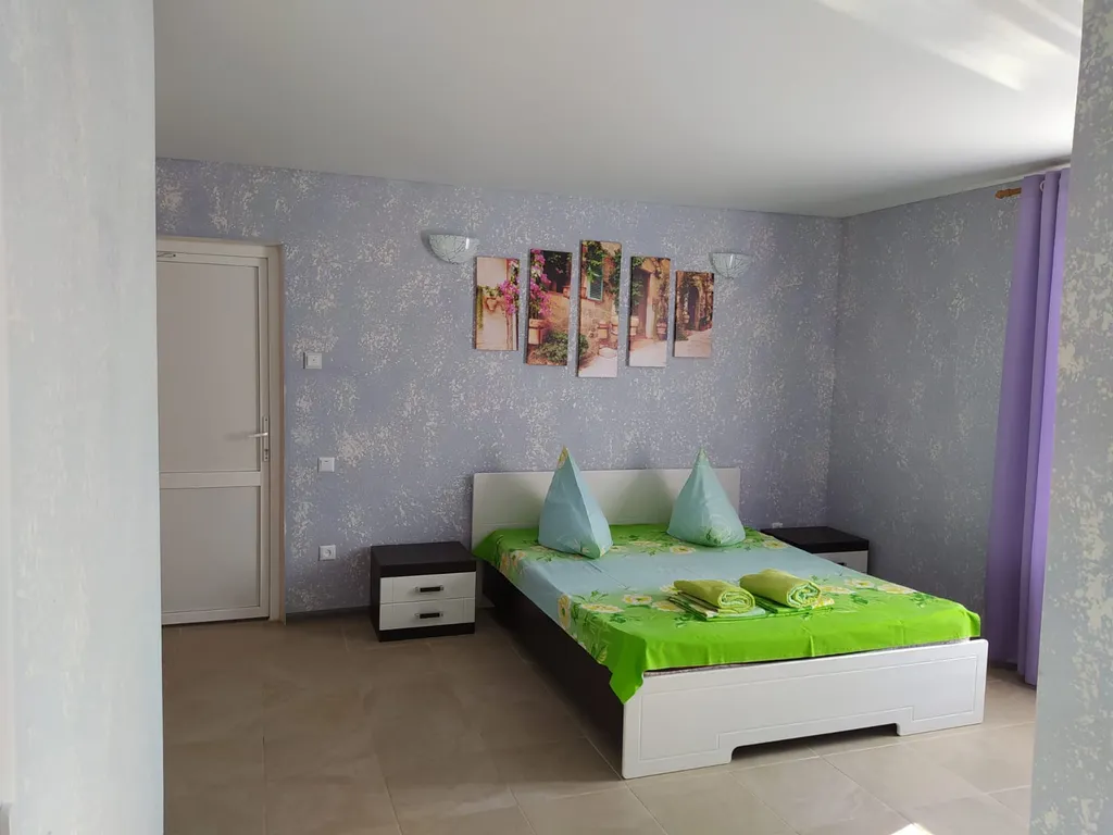 Коттедж Семейный домик — Должанская