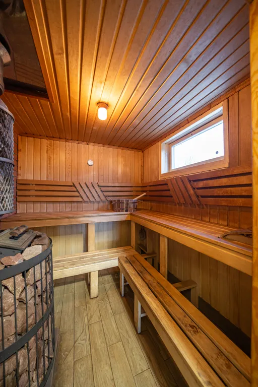 Дом с видом на лес