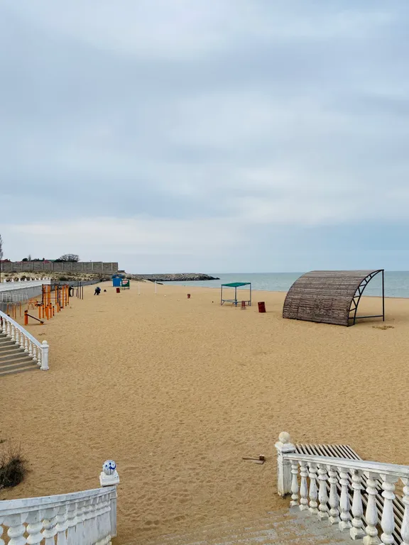 Стильные апартаменты у набережной