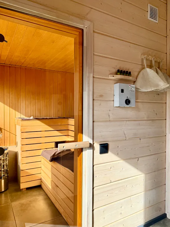 Уютный дом с чаном