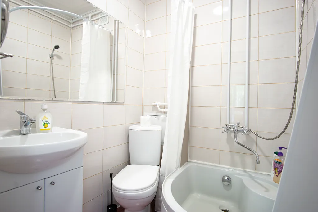 Квартира Квартира Евродвушка в центре с паркингом и балконом — Ярославль