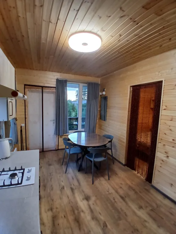 Дом у озера