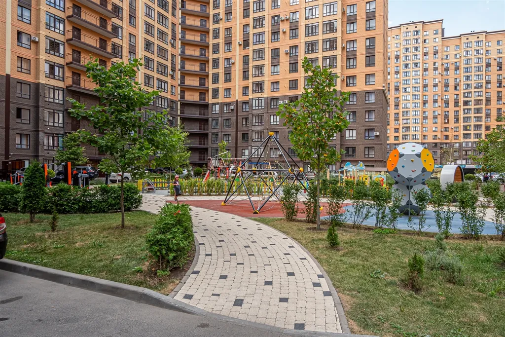 Новая уютная квартира с видом на фонтан