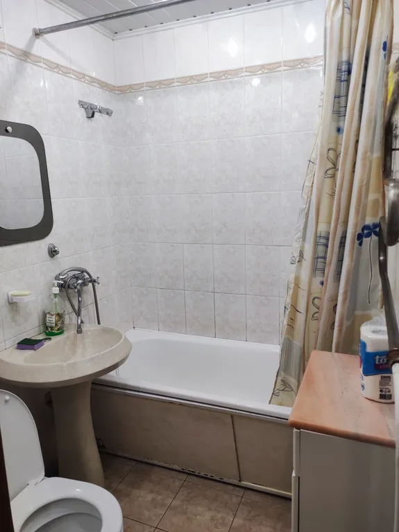 2х комнатная квартира на 6 человек рядом с центром