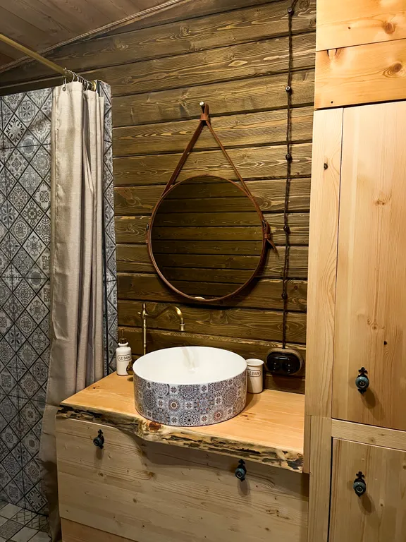 Дом у озера