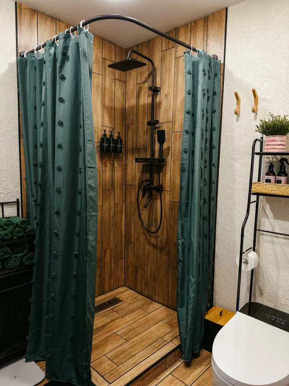 Отдельный дом с баней, террасой,джакузи, парковкой и мангальной зоной